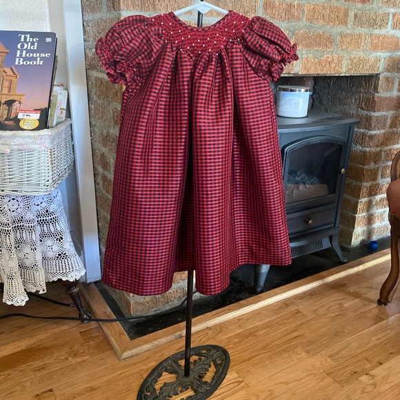 Sophie Dess Smocked Infant Girls Dress size 18 months - Picture 9 of 16